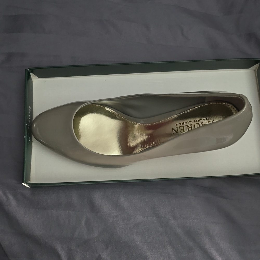 Grey Ralph Lauren heel - Picture 2 of 3